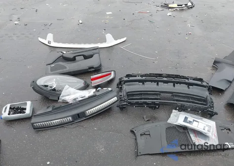 2025 Porsche Macan T z USA, uszkodzony, nr VIN WP1AA2A52SLB05940